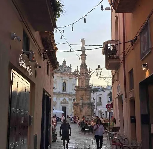 Dimora Serafina - Salento/matino Prázdninový dům